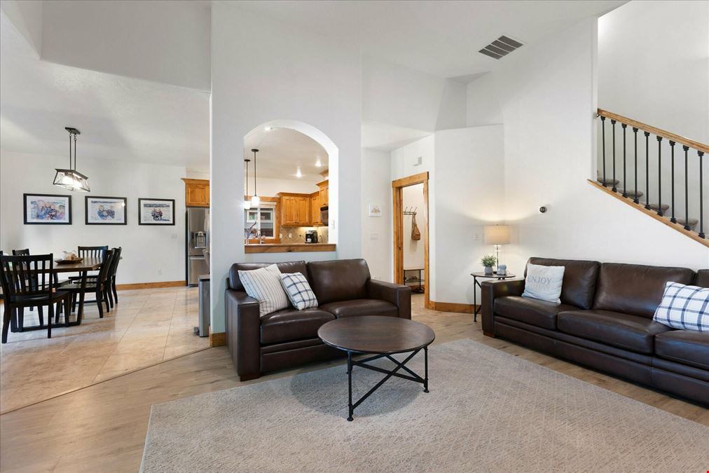 891 E Kaibab Trail Dr, Meridian