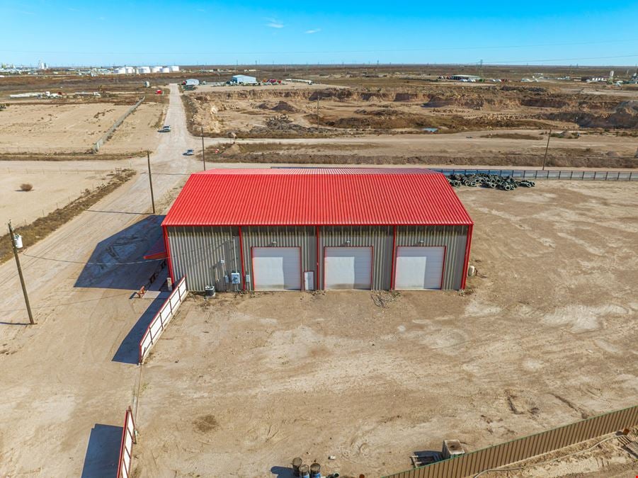 8,000 SF Warehouse Near Hwy 385 & I-20