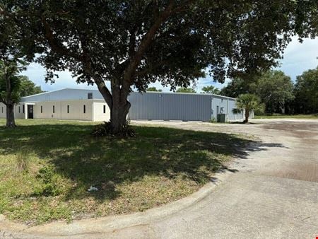 Preview of commercial space at 1125 White Dr