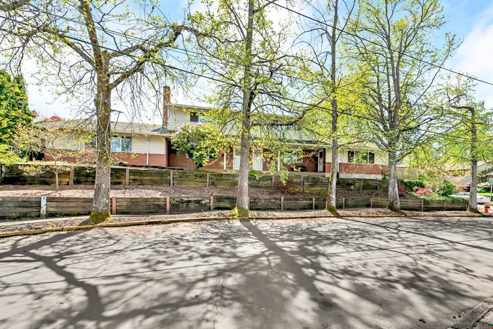 Cora Apartments