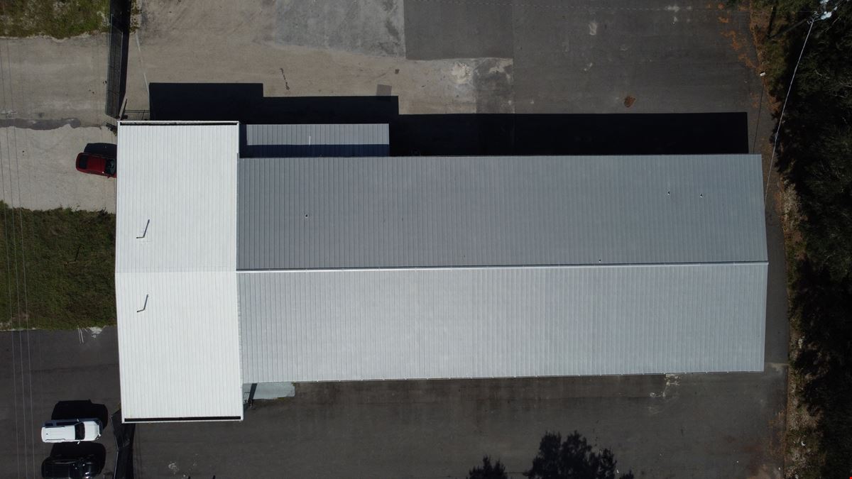 Sebring 15,277 SF Commercial Warehouse