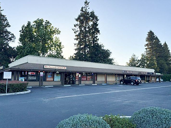 2038 Redwood Rd