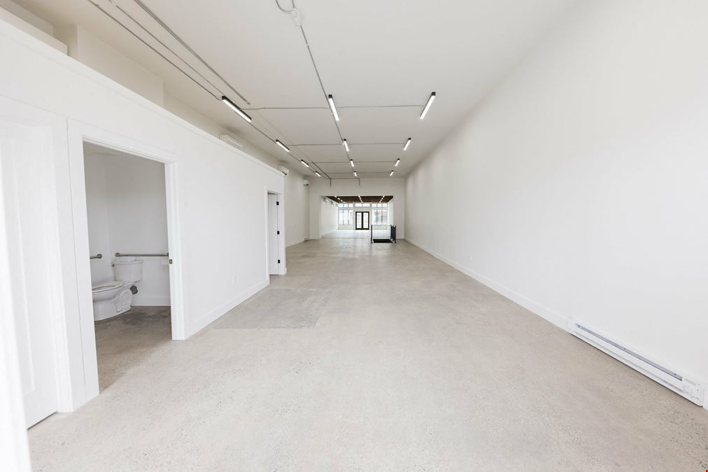 3,988 SF Whitebox Retail/Office in Downtown Belgrade
