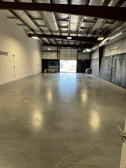 FLEX SPACE | 204 N WEST ST