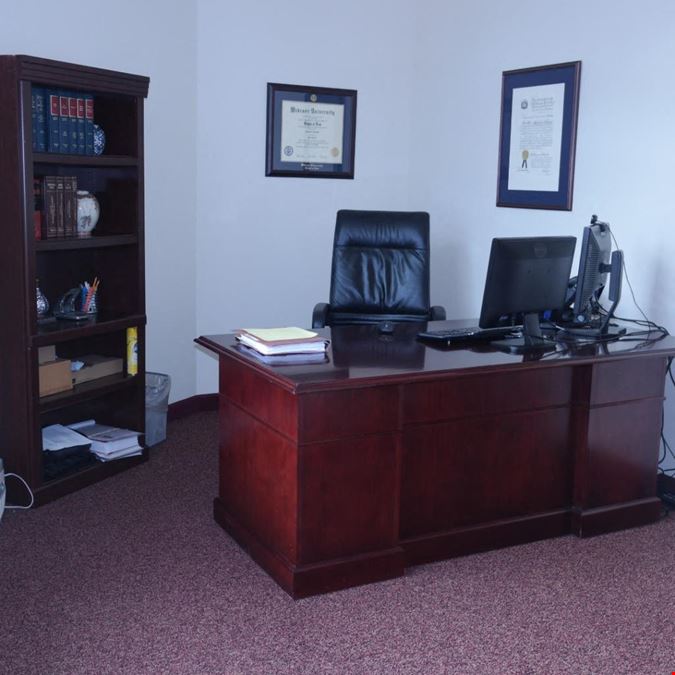 675 Broadway, Massapequa