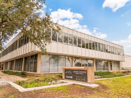 Preview of Office space for Rent at 6554 Florida Blvd