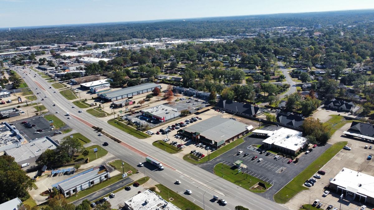 REGIONS PLAZA
