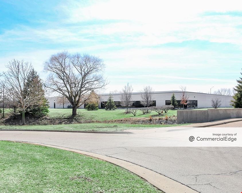 1000 Lakeside Drive