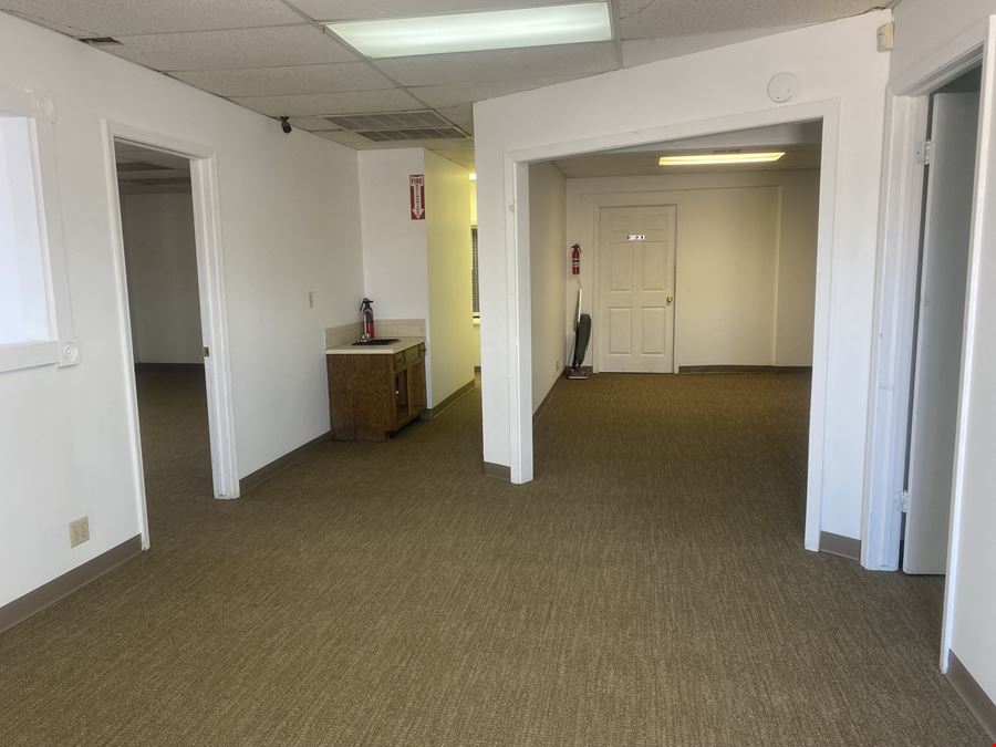 FLEX SPACE OFFICE/WAREHOUSE