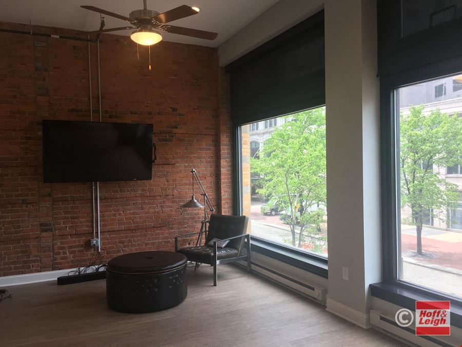 1224 Huron Road