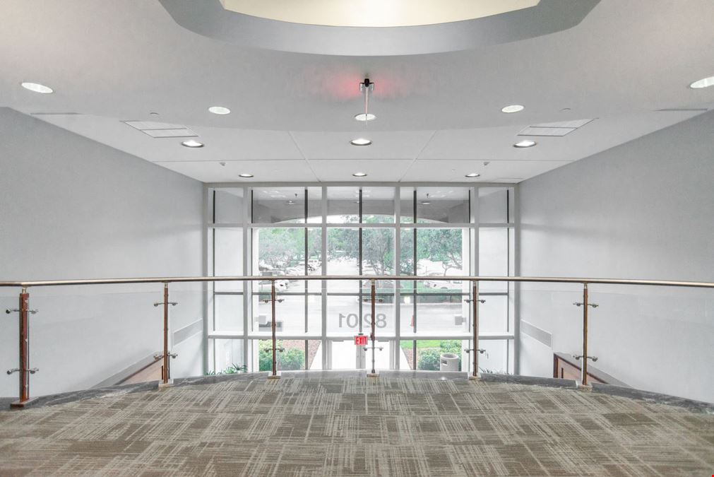 Crossroads Business Park I
