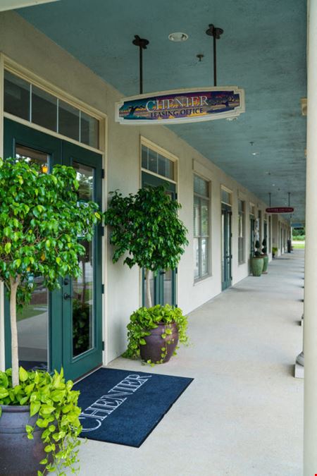 The Market at Chenier