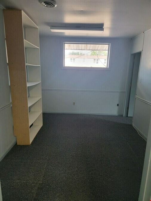 Dorjul Center for Lease