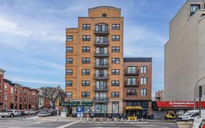 599 4th Ave