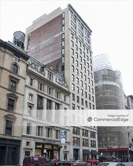 Preview of Retail space for Rent at 927 Broadway