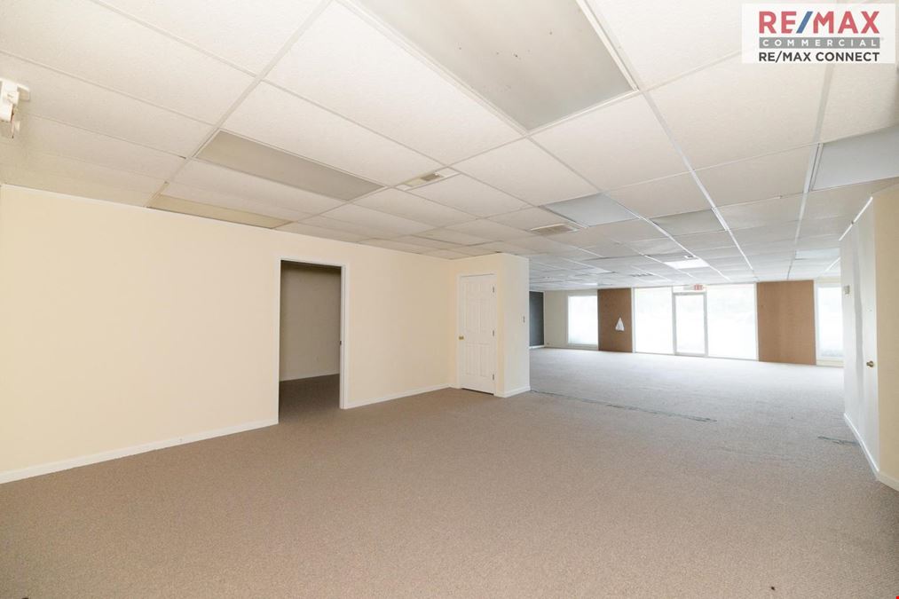 1747-1811 GWMH - The Point Shoppes