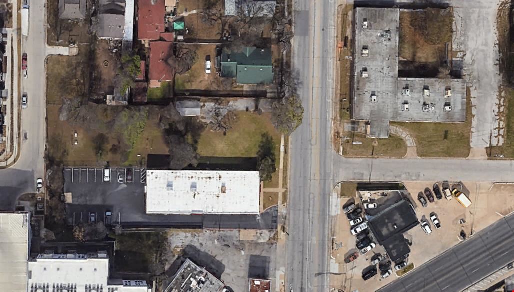 403 N Sylvania