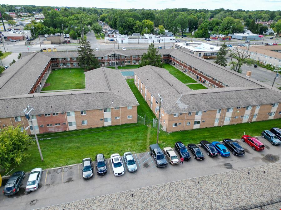 Country House Apartments