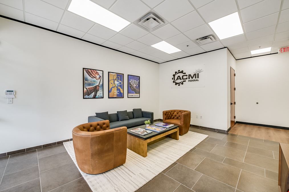 Airport Commerce 4 - Suite 450