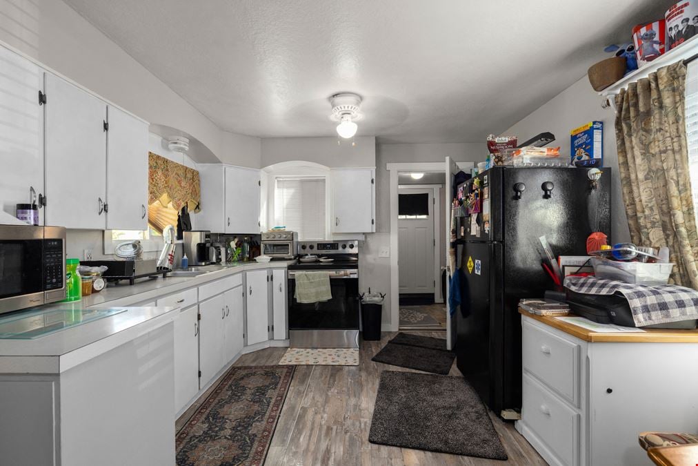 308 E Evergreen Dr