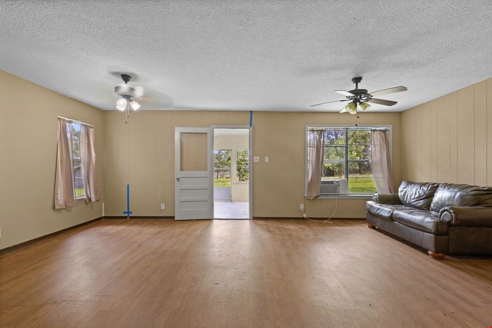 10973 Longstreet Rd