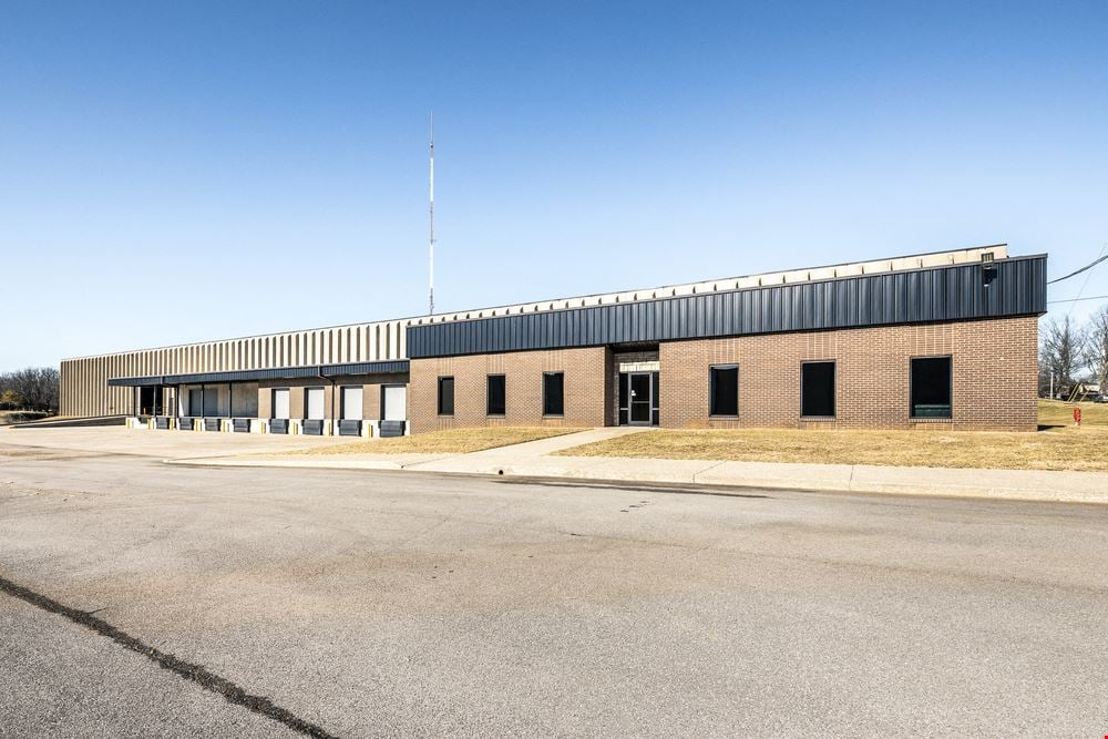 6,400 - 8,000 SF Class "A" Industrial Space For Lease