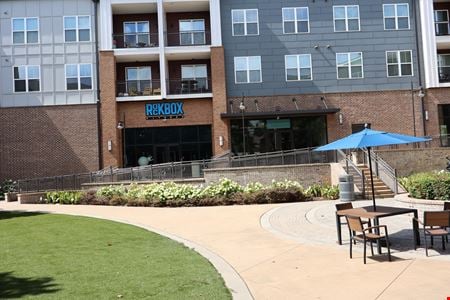 Preview of Retail space for Rent at 401 E Stone Ave