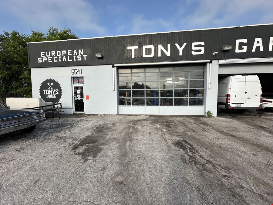 1.03-Acre US-19 Frontage | 3,760 SF High-Clearance Flex Building