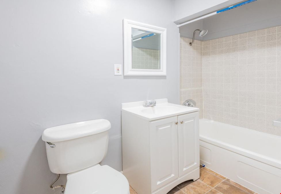 40 Unit Apartment Building | $6,950,000