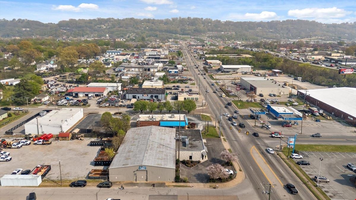 11,450 SF Industrial Flex + 4,700 SF Secured Shop