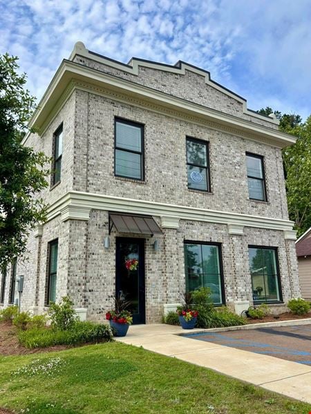 Preview of commercial space at 1021 Gluckstadt Road