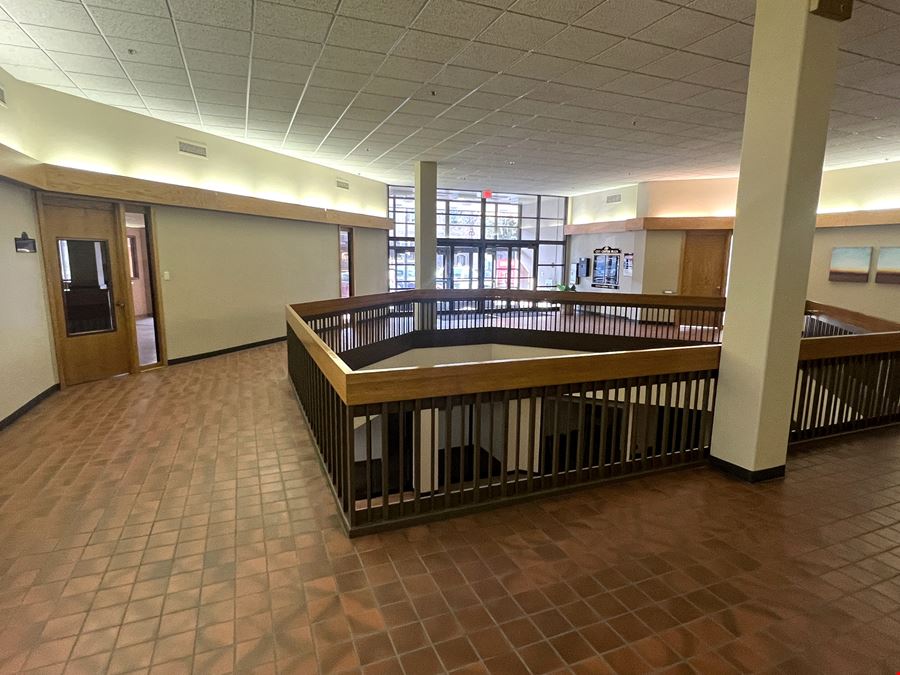 City Center Plaza 418 E Broadway Ave, Bismarck, ND