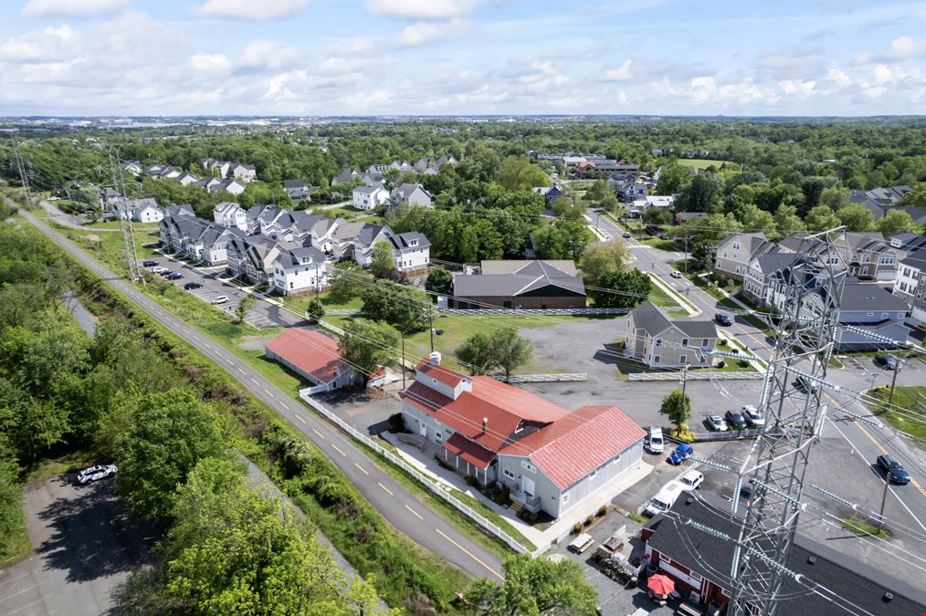 Ashburn Retail on the Trail