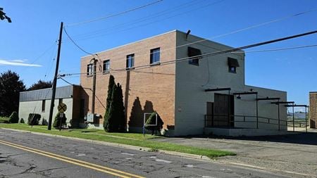 Preview of Industrial space for Rent at 1603 Wildwood Ave