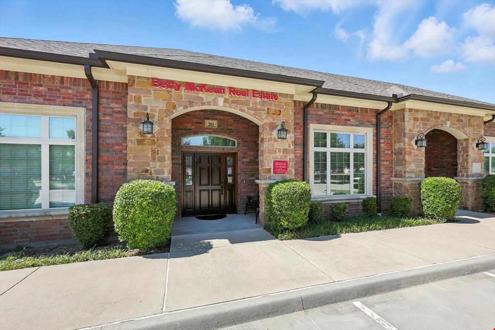  425 Old Newman Suite 203 | West Frisco | 1,199 SF Office