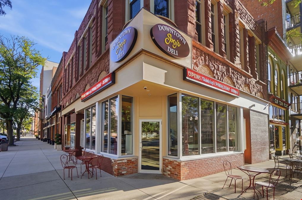 124 N Main St