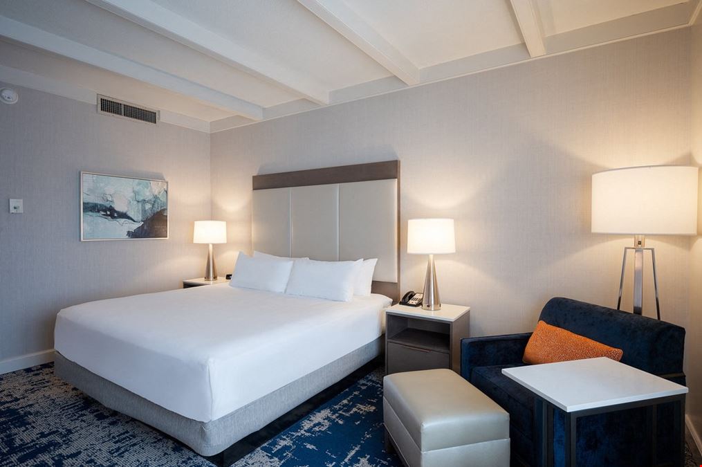 Crowne Plaza Albany - The Desmond Hotel