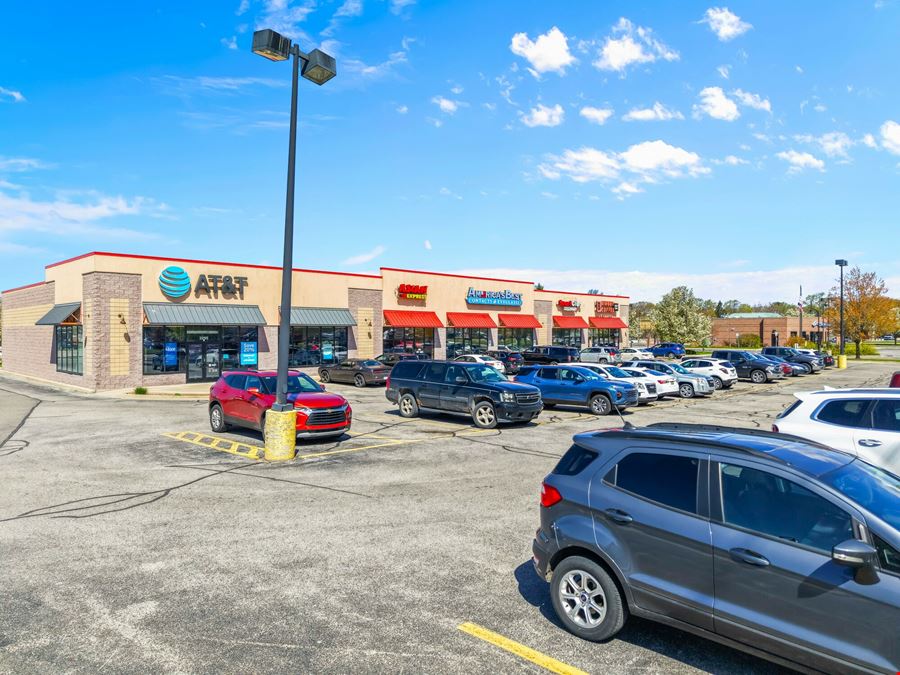 Walmart Outparcel - 100% Occupied Retail Center