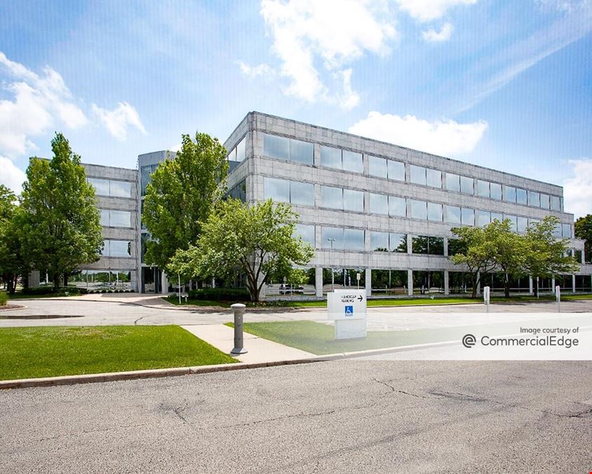 Corporate 500 Centre - 500 Lake Cook Road