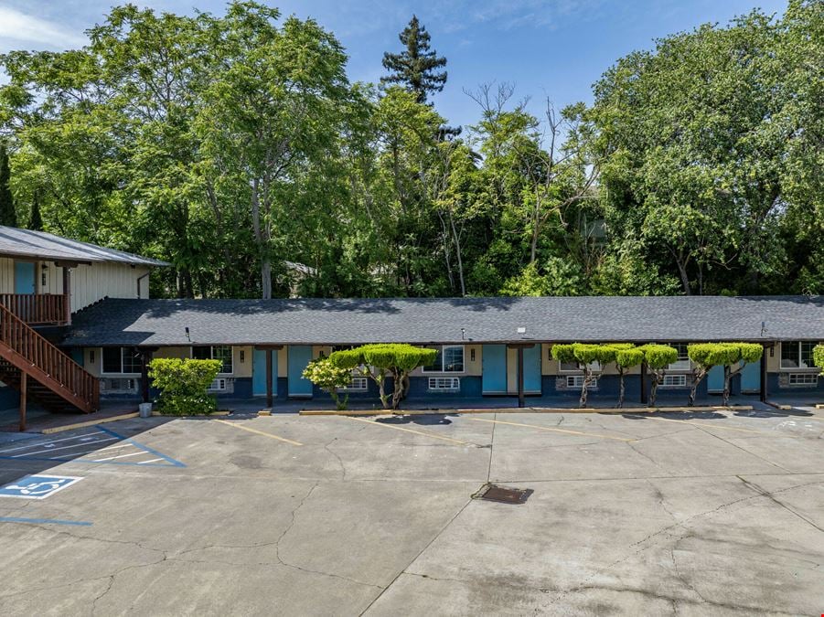 Red Bluff Inn
