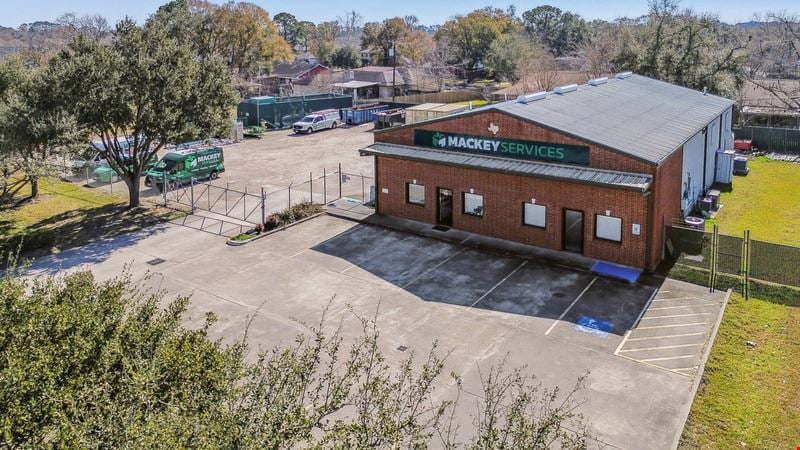 5252 FM 517 Road East