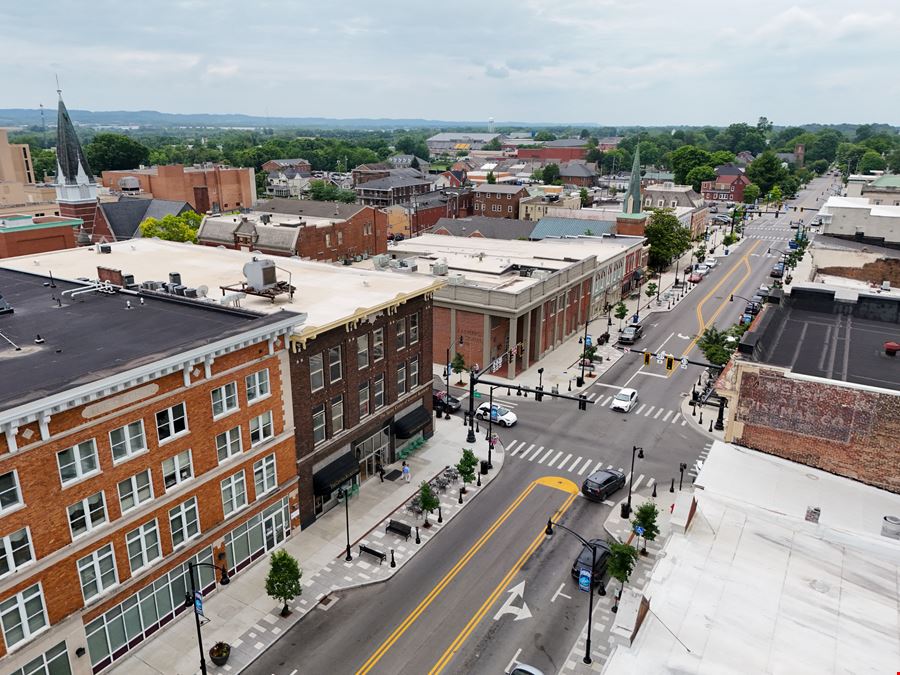 236 W Main St