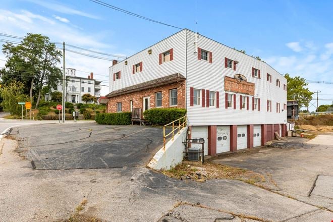 Preview of Retail space for Rent at 500 Maplewood Avenue