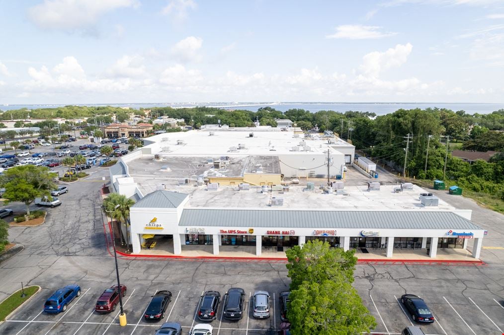 Gulf Breeze Shopping Center