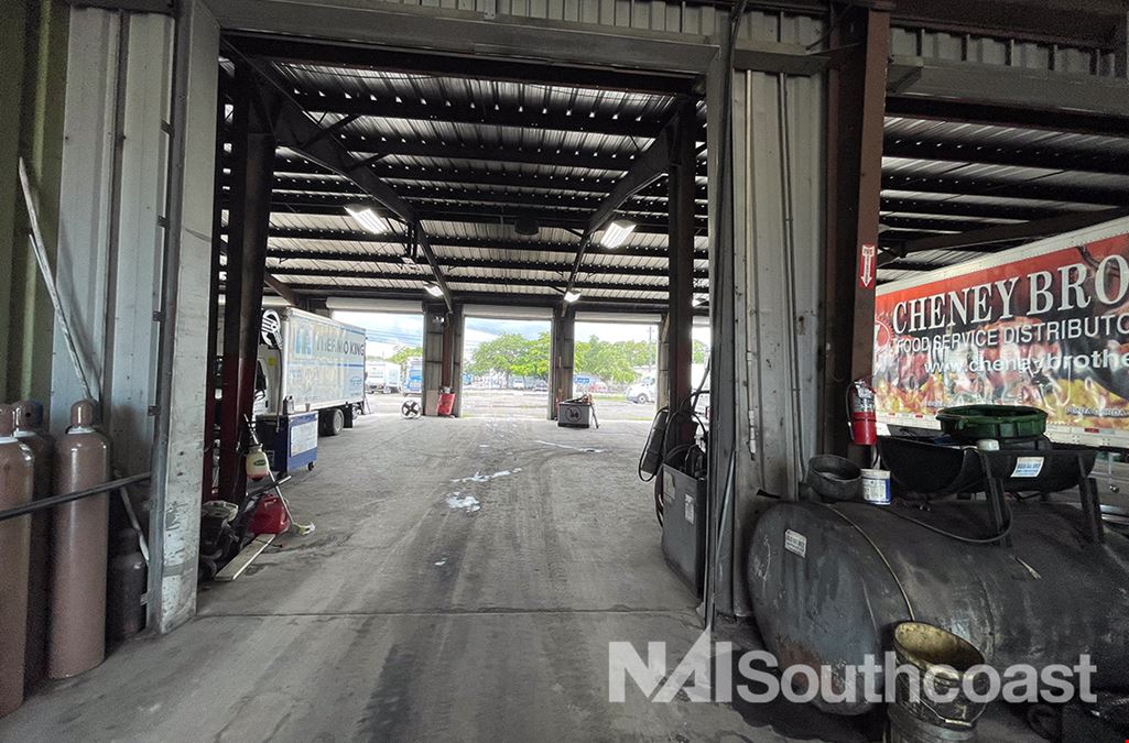 Warehouse With Outdoor Storage