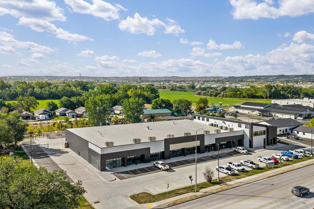 New Construction Retail / Warehouse Units