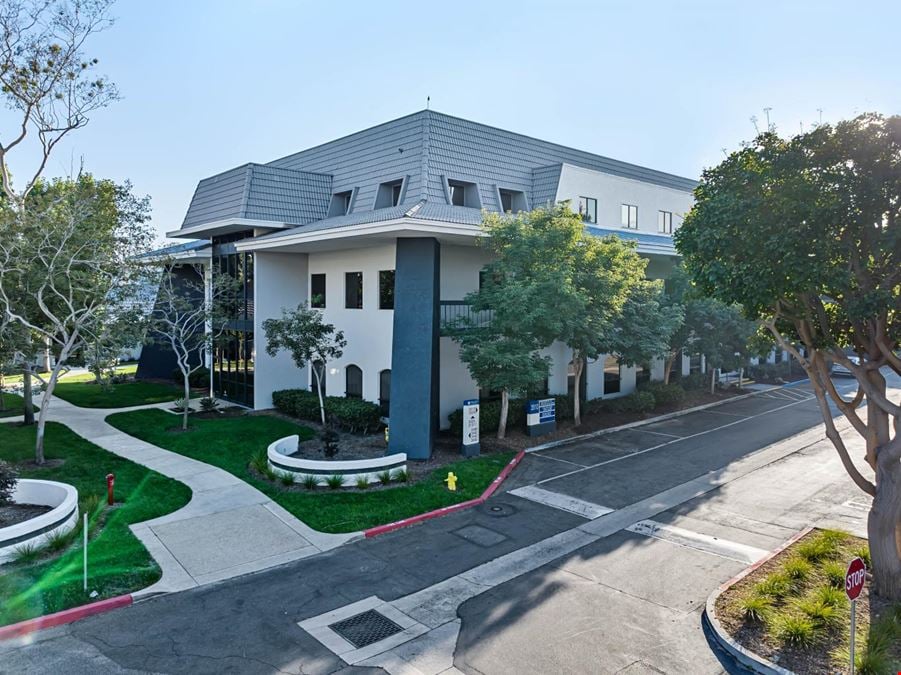 Torrance Civic Plaza & Medical Center