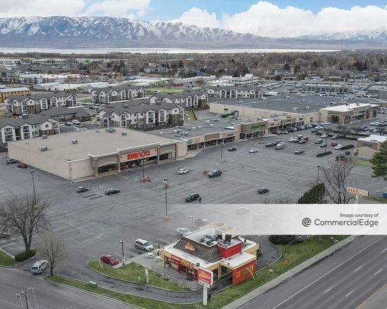 Preview of Retail space for Rent at 648 East State Street