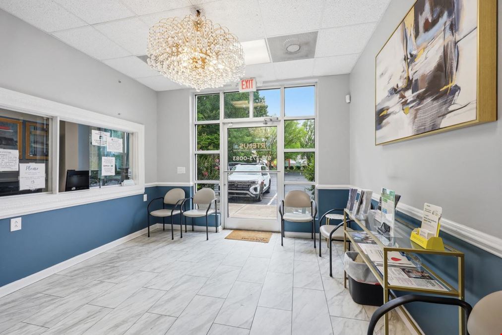3 Suites at 502 McKnight Drive