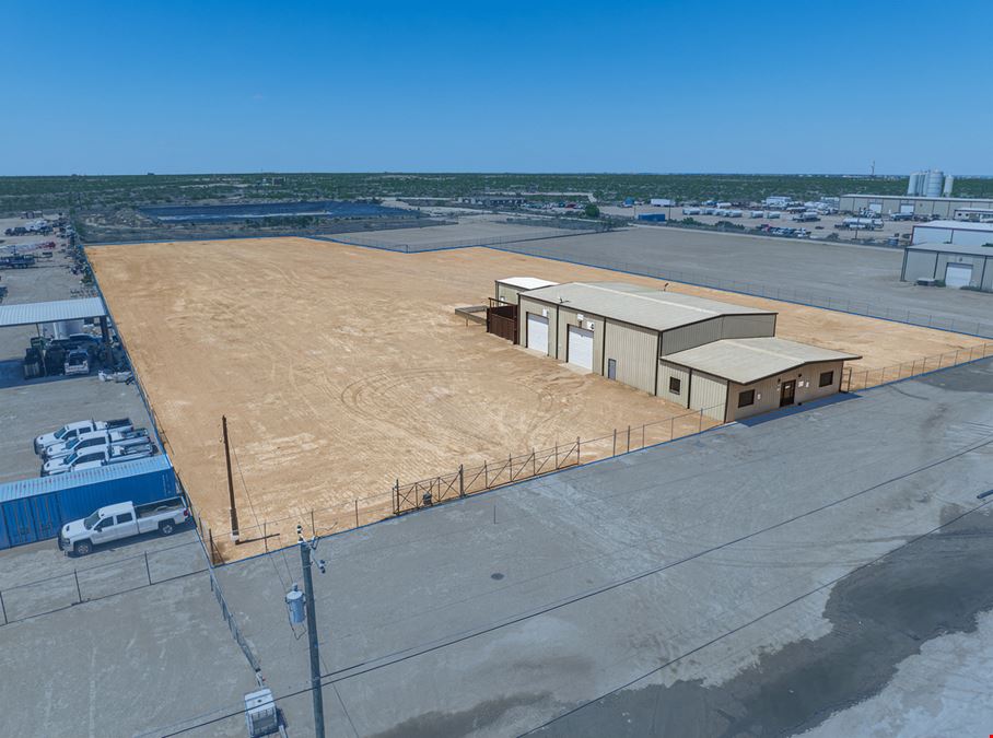 Crane Served Facility off TX-191
